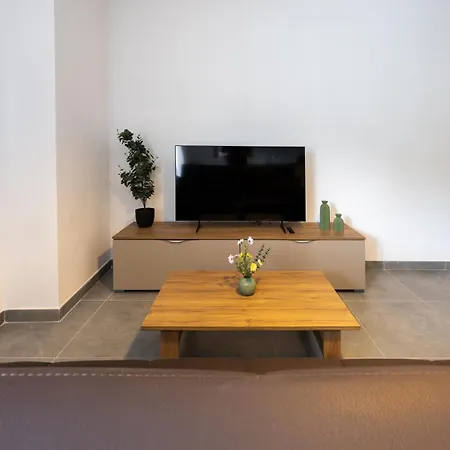 Marina Di Valletta View * Pietà