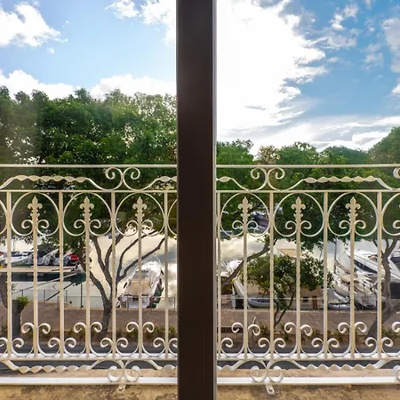 Апартаменты Marina Di Valletta View