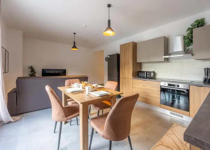 Marina Di Valletta View